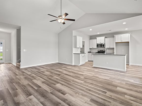4th image of 174 Stillbrook Dr. Lot 39 Oak II