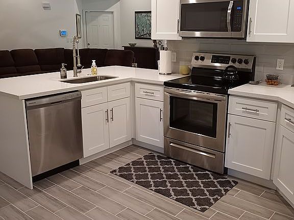 4th image of 10083 Laurelwood Pl