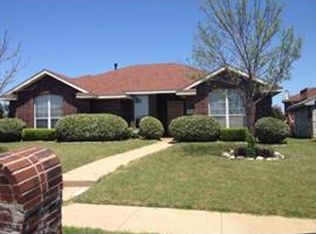 1566 Chapman Dr, Lancaster, TX 75134