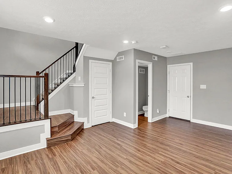3517 Buckner Dr — Photo 6
