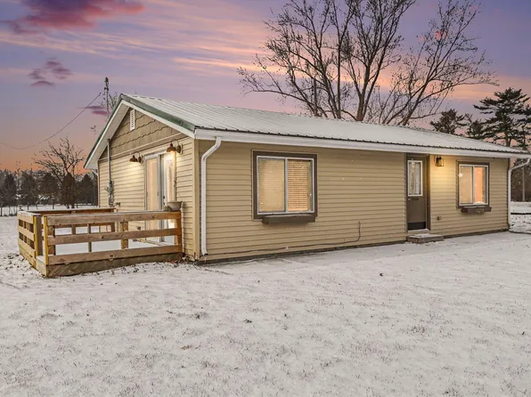 33273 E Palmer Lake Rd, Colon, MI 49040
