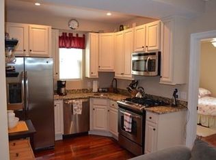 26 Vinton St #8, Boston, MA 02127