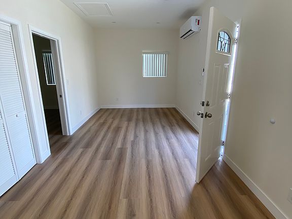 4th image of 1610 N Kingsley Dr #1/2