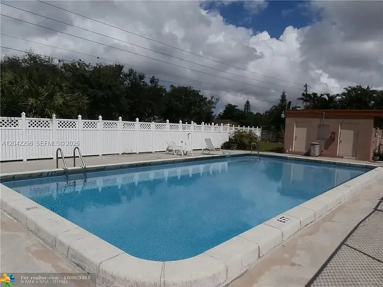 7830 NW 33rd St #206 — Photo 19