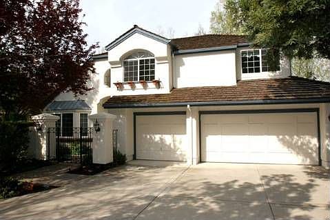 1st image of 66 Deer Meadow Ln