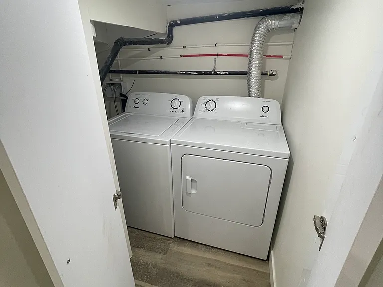404 Lewiston Lndg NE #1 — Photo 15