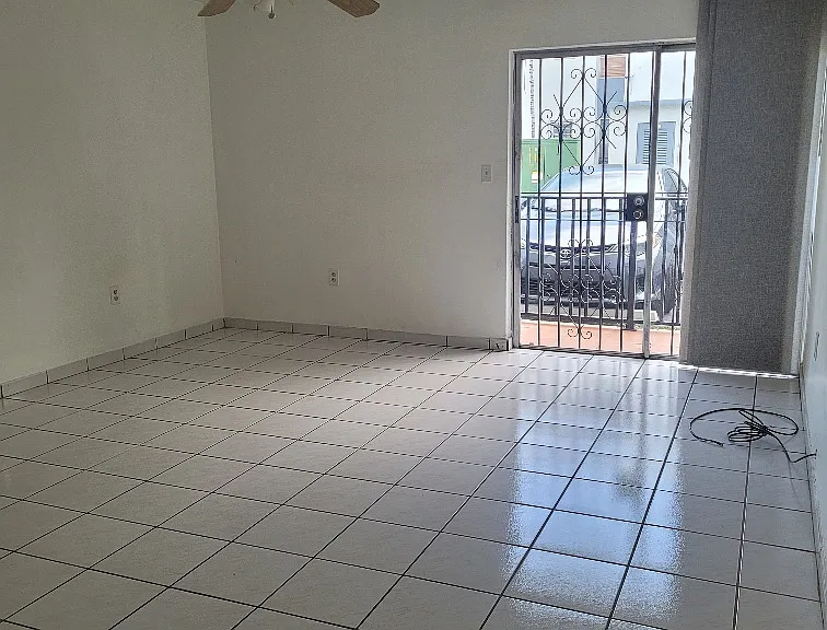 2460 SW 18th Ave #1111 — Photo 2