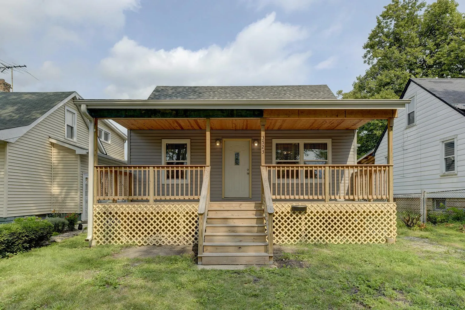 3523 Peoria St photo 1