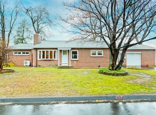 32 Empire St, Chicopee, MA 01013