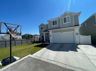 4731 E Breezy Patch Rd, Eagle Mountain, UT 84005