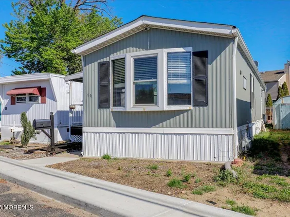 19 Mary Ann Court, Hazlet, NJ 07734