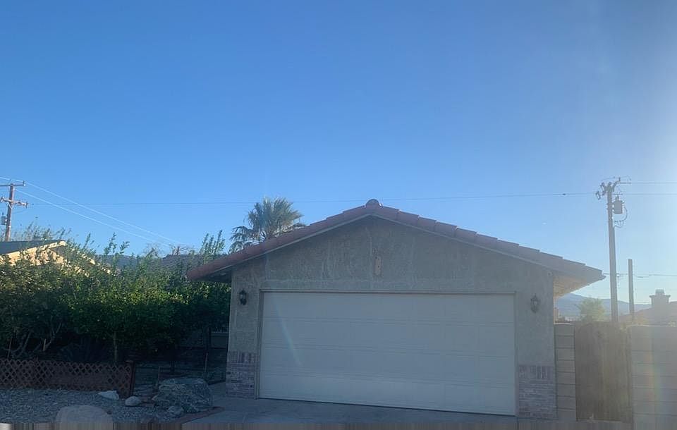 1st image of 13300 West Dr