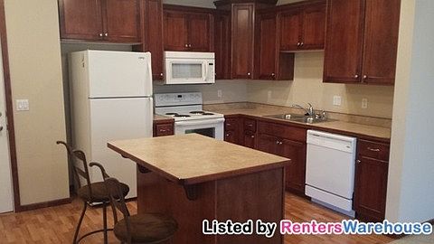 3rd image of 150 E Travelers Trl APT 220