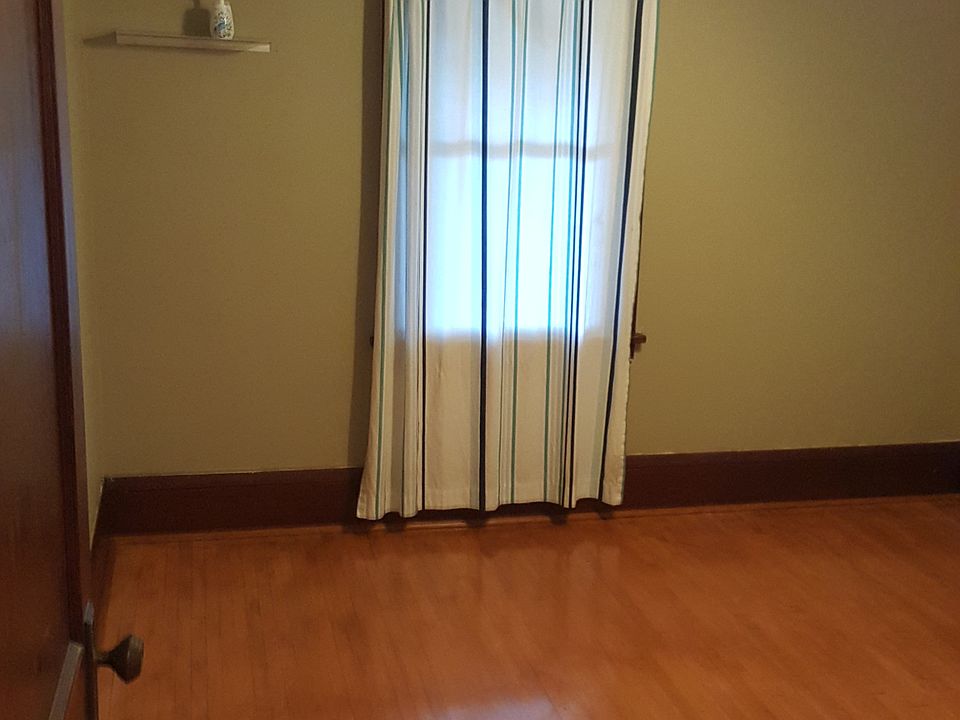 2nd image of 349 6th Ave S