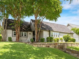 228 Canyon Valley Dr, Richardson, TX 75080