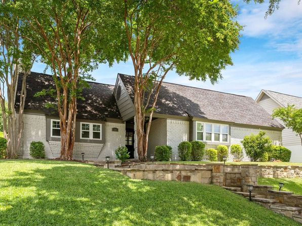 228 Canyon Valley Dr