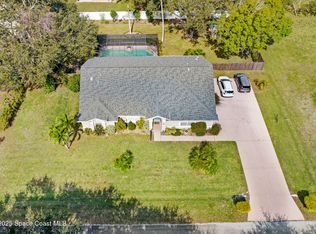 721 Hyannie St NE, Palm Bay, FL 32907
