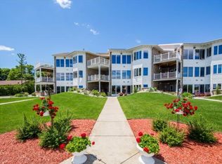 169 S 1st St UNIT 12, Winneconne, WI 54986