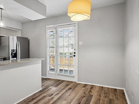 5th image of 5226 Fleetwood Oaks Ave APT 214
