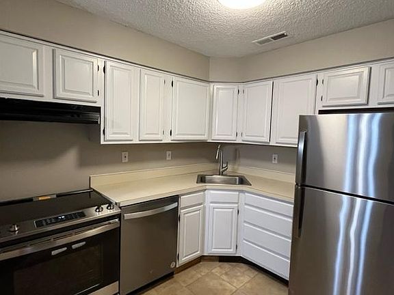 Kitchen (top view)