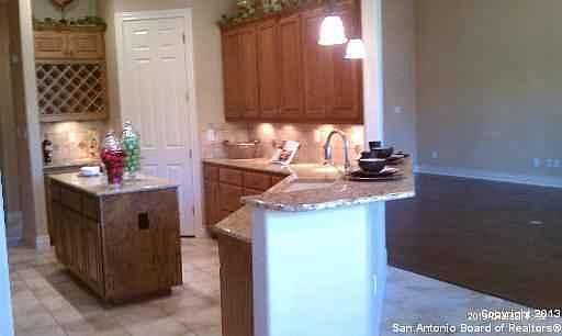 5th image of 24922 Estancia Cir