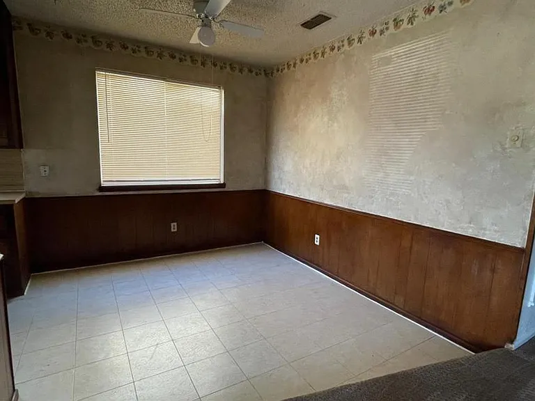 610 N Elkhart Ave #B — Photo 9