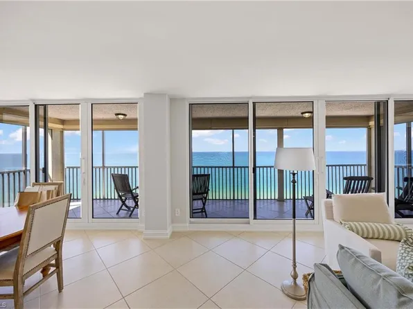 10691 Gulf Shore Dr, Naples, FL