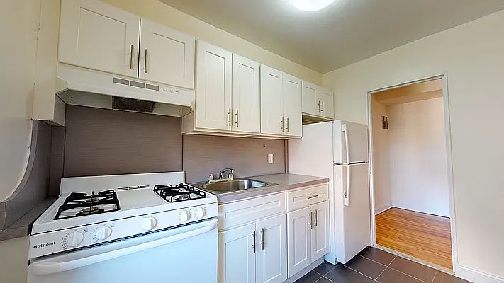 1st image of 174 Bay 25 St #G3