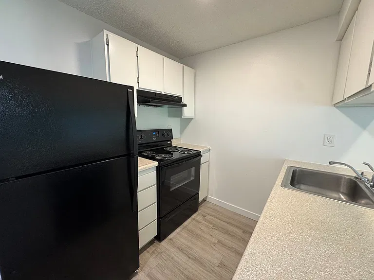Eastern View Terrace Apartments — Photo 47