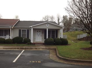 1319 Bailey Cir, High Point, NC 27262