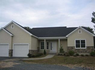 202 Milner Ct, Albany, NY 12208