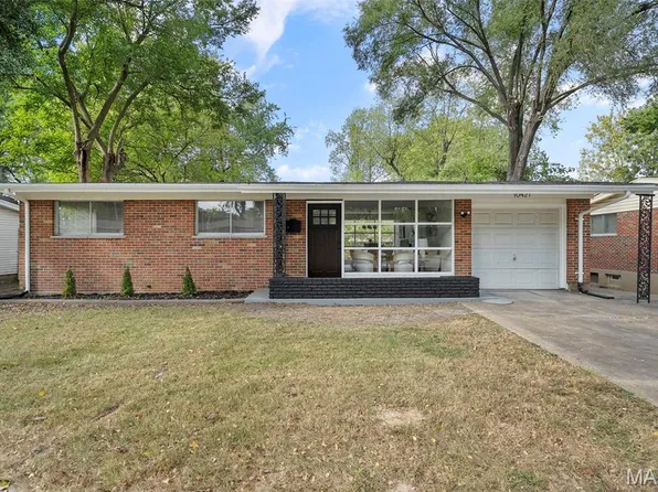 10421 Canfield Dr, Saint Louis, MO 63136