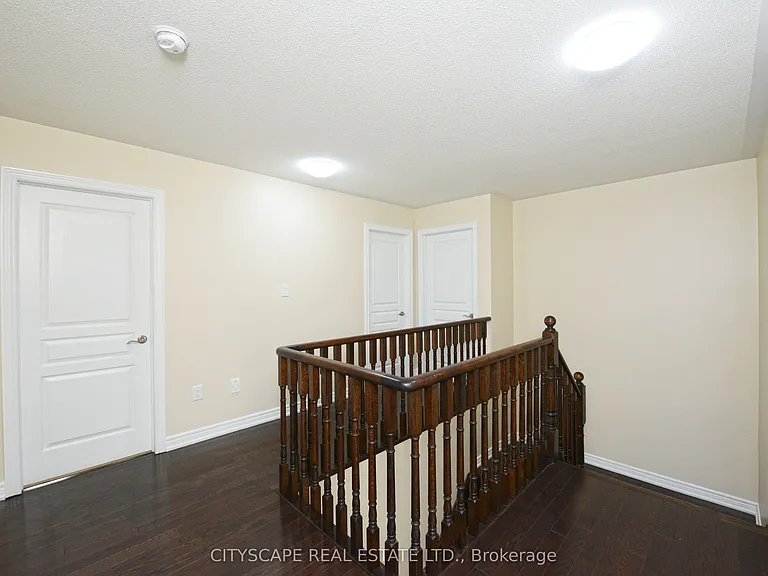 32 Fallmeadow Cir — Photo 11