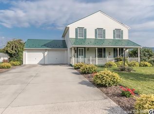 8 Grant Ct, Carlisle, PA 17013