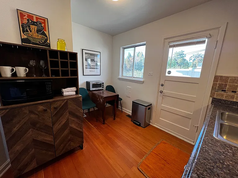 1131 E Ramona Ave — Photo 26