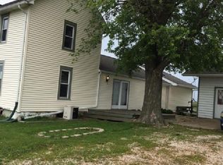 6110 W Route 90, Princeville, IL 61559