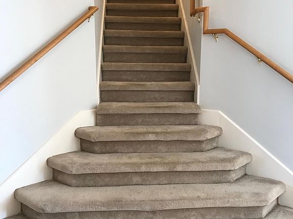 5th image of 3444 Regency Park Dr