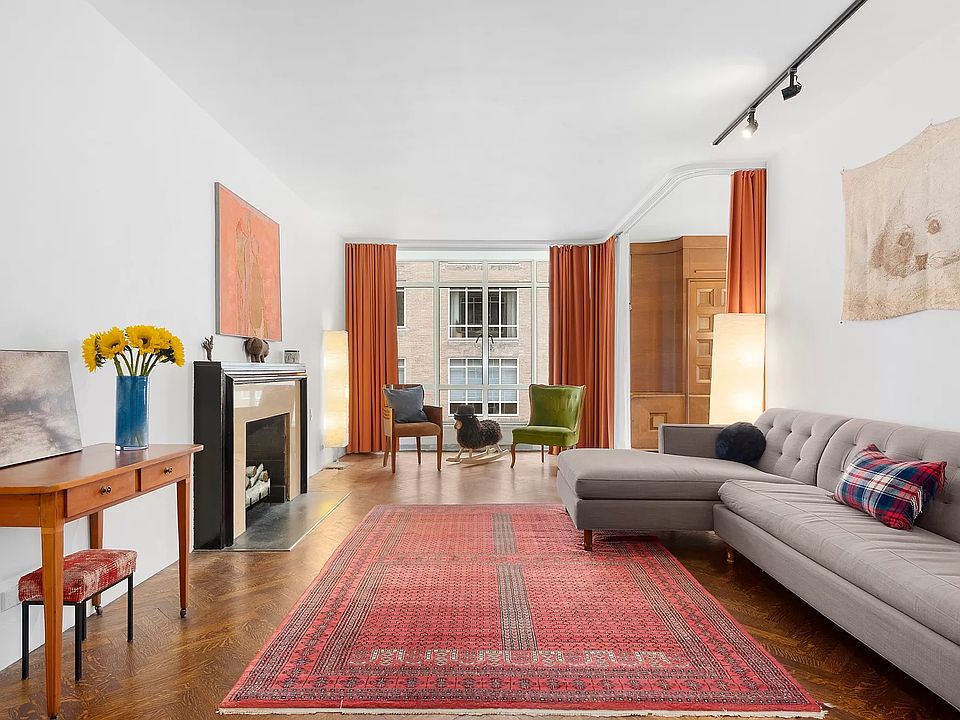 1st image of 24 W 55th St APT 10F