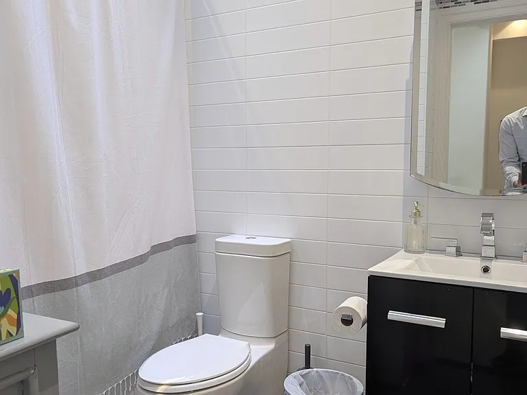 330 W 86th St #9 — Photo 8