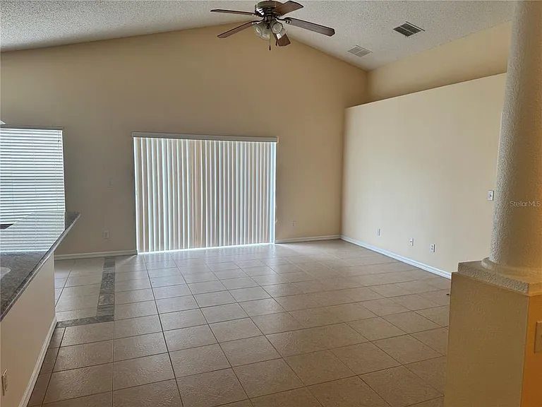 106 Delancey Dr — Photo 3