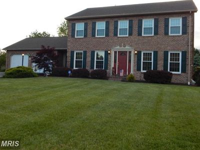 3321 Saint Andrews Dr, Chambersburg, PA, 17202