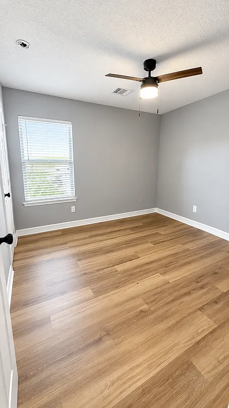 4 bed, 2.0 bath, 1794 sqft, $2,200 — Photo 4