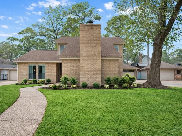 14907 Oak Bluff Ct, Houston, TX 77070