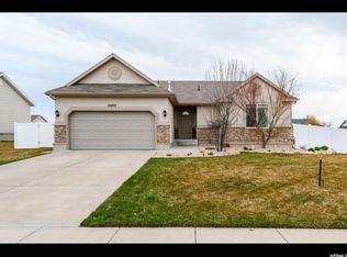 2693 W 1445 N, Clinton, UT 84015