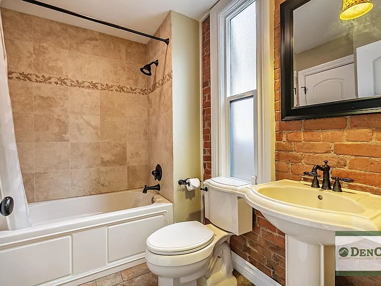 167 W Archer Pl — Photo 13