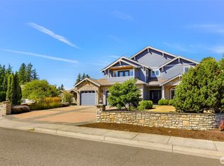 1468 Sunnybrook Ln, Bellingham, WA 98226
