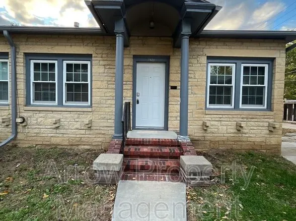 1522 D St #1528, Lincoln, NE 68502