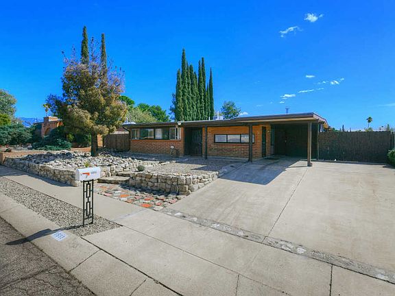 2nd image of 8532 E Calle Bolivar