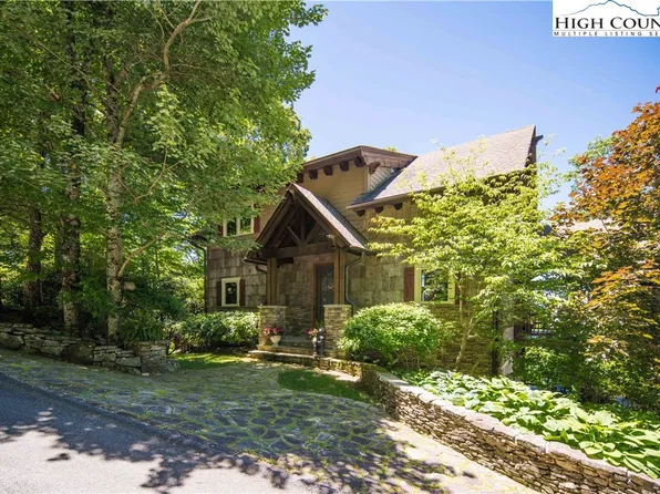 371 Dameron Drive, Blowing Rock, NC 28605