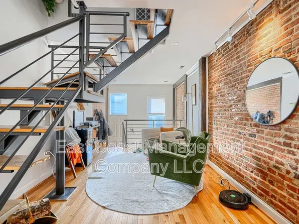 1321 Cooksie St, Baltimore, MD 21230